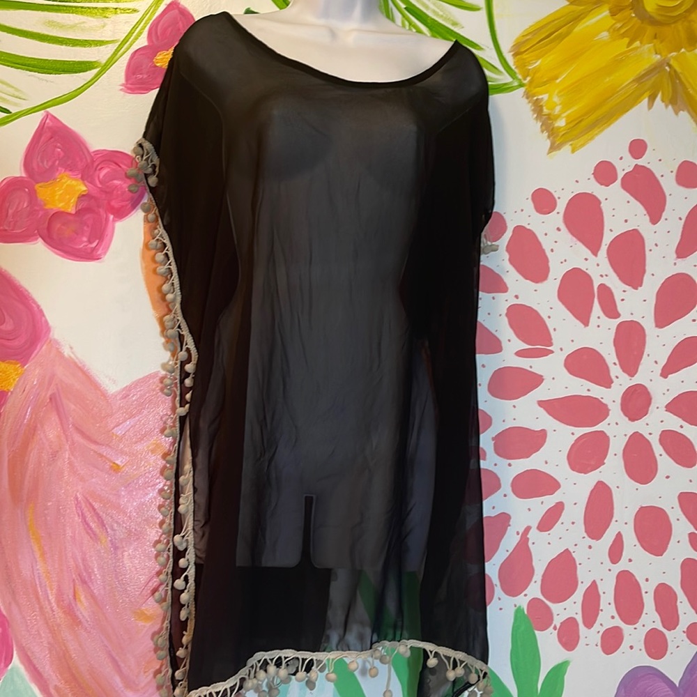 One size fits all cover up, black with tassels
